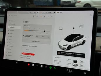 Tesla Model 3 (Dual Motor) Long Range Auto 4WDE 4dr