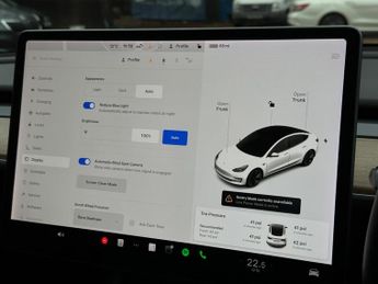 Tesla Model 3 (Dual Motor) Long Range Auto 4WDE 4dr