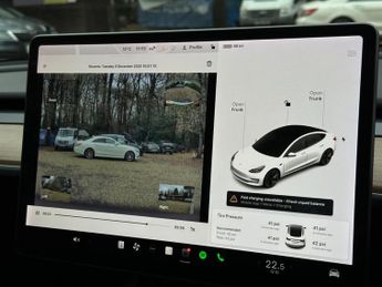 Tesla Model 3 (Dual Motor) Long Range Auto 4WDE 4dr