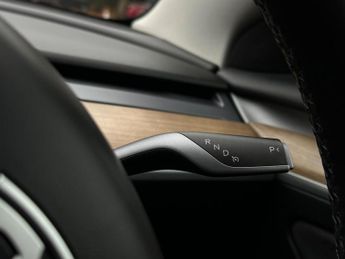 Tesla Model 3 (Dual Motor) Long Range Auto 4WDE 4dr