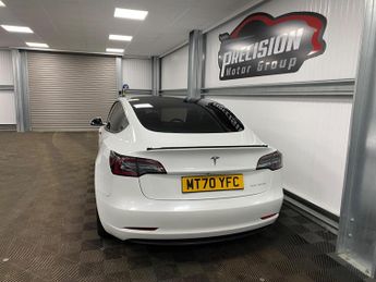 Tesla Model 3 (Dual Motor) Long Range Auto 4WDE 4dr