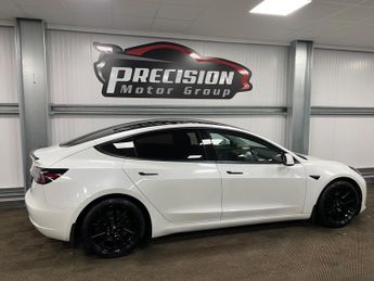 Tesla Model 3 (Dual Motor) Long Range Auto 4WDE 4dr