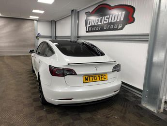 Tesla Model 3 (Dual Motor) Long Range Auto 4WDE 4dr