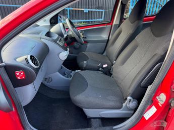Toyota AYGO 1.0 VVT-i + MultiMode Euro 4 5dr