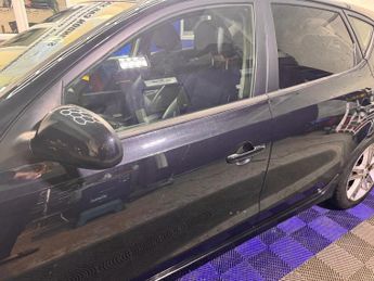 Hyundai i30 1.6 CRDi Premium Auto Euro 4 5dr