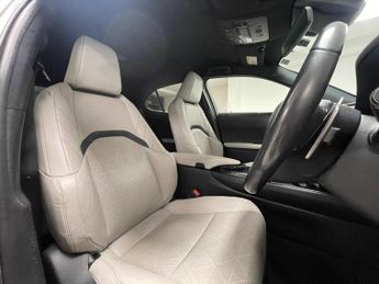 Lexus UX 300e 54.3kWh Auto 5dr