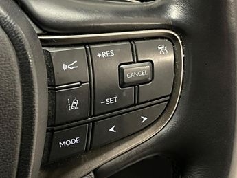 Lexus UX 300e 54.3kWh Auto 5dr