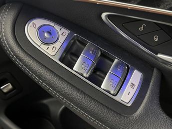 Mercedes-Benz EQC EQC 400 80kWh AMG Line (Premium Plus) Auto 4MATIC 5dr