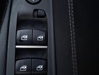 BMW 5 Series 2.0 520d M Sport Auto xDrive Euro 6 (s/s) 4dr