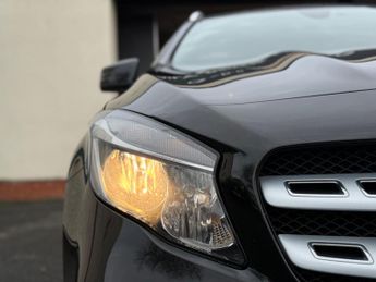 Mercedes-Benz GLA 2.1 GLA200d AMG Line 7G-DCT Euro 6 (s/s) 5dr
