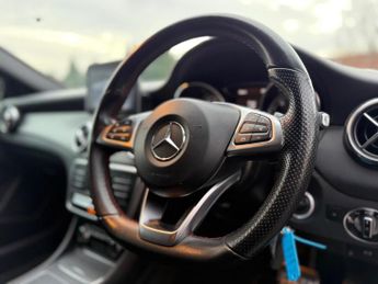 Mercedes-Benz GLA 2.1 GLA200d AMG Line 7G-DCT Euro 6 (s/s) 5dr