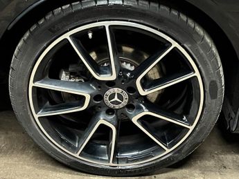 Mercedes-Benz C Class 2.0 C300 AMG Line (Premium) G-Tronic+ Euro 6 (s/s) 2dr