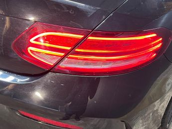 Mercedes-Benz C Class 2.0 C300 AMG Line (Premium) G-Tronic+ Euro 6 (s/s) 2dr