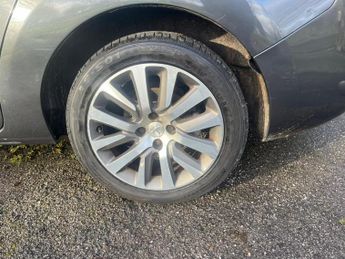 Peugeot 5008 2.0 HDi Allure Auto Euro 5 5dr