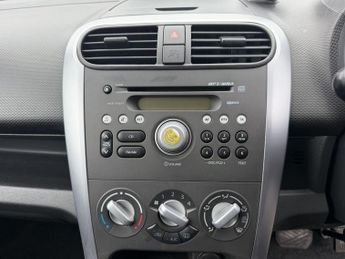 Vauxhall Agila 1.2 VVT SE MPV 5dr Petrol Auto Euro 5 (94 ps)