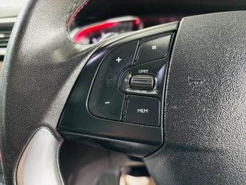 Citroen DS5 1.6 e-HDi Airdream DStyle EGS6 Euro 5 (s/s) 5dr