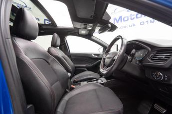Ford Focus 1.0T EcoBoost ST-Line X Auto Euro 6 (s/s) 5dr