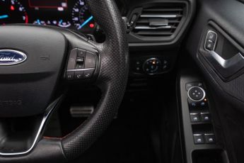 Ford Focus 1.0T EcoBoost ST-Line X Auto Euro 6 (s/s) 5dr