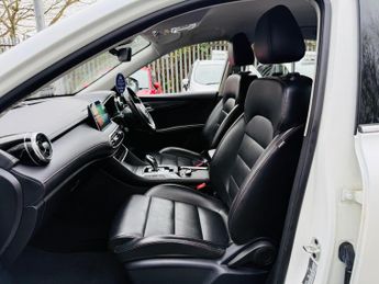 MG MG HS 1.5 T-GDI 16.6kWh Excite Auto Euro 6 (s/s) 5dr
