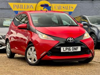 Toyota AYGO 1.0 VVT-i x-play Euro 6 5dr