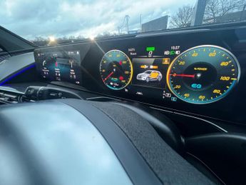 Mercedes-Benz EQC EQC 400 80kWh AMG Line (Premium Plus) Auto 4MATIC 5dr