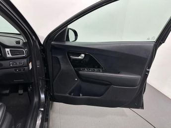 Kia Niro 64kWh First Edition Auto 5dr