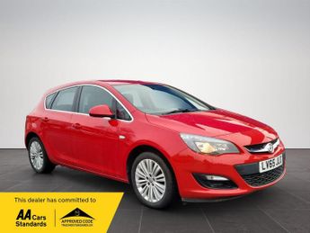 Vauxhall Astra 1.4i Excite Hatchback 5dr Petrol Manual Euro 6 (100 ps)