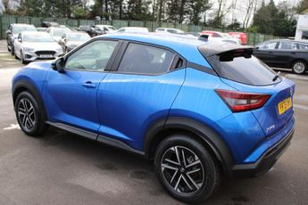 Nissan Juke 1.6 N-Connecta Auto Euro 6 5dr