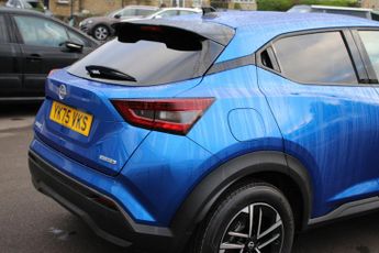 Nissan Juke 1.6 N-Connecta Auto Euro 6 5dr