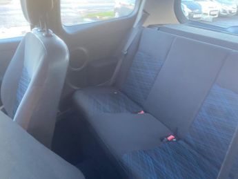 Renault Clio 1.2 16v Extreme 3dr