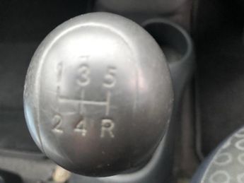 Toyota Yaris 1.0 VVT-i T3 5dr