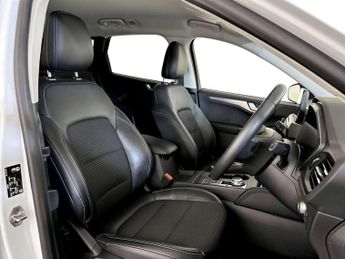 Ford Kuga 2.5 EcoBoost Duratec 14.4kWh Titanium First Edition SUV 5dr Petr