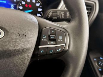 Ford Kuga 2.5 EcoBoost Duratec 14.4kWh Titanium First Edition SUV 5dr Petr