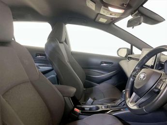 Toyota Corolla 1.8 VVT-h GPF Icon Tech Touring Sports 5dr Petrol Hybrid CVT Eur