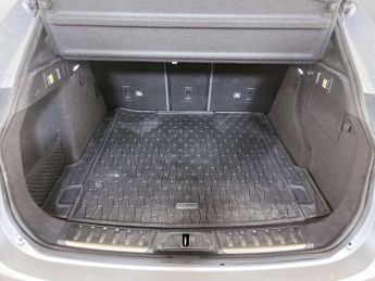 Jaguar F-PACE 2.0 D180 R-Sport SUV 5dr Diesel Auto AWD Euro 6 (s/s) (180 ps)