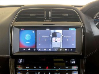 Jaguar F-PACE 2.0 D180 R-Sport SUV 5dr Diesel Auto AWD Euro 6 (s/s) (180 ps)