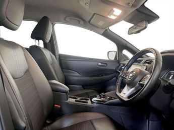 Nissan Leaf 40kWh N-Connecta Hatchback 5dr Electric Auto (150 ps)