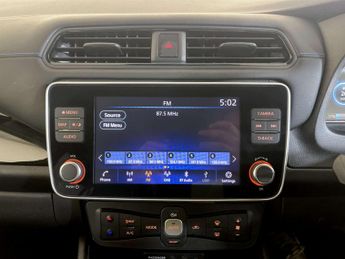 Nissan Leaf 40kWh N-Connecta Hatchback 5dr Electric Auto (150 ps)