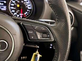 Audi Q2 1.5 TFSI CoD 35 S line SUV 5dr Petrol S Tronic Euro 6 (s/s) (150