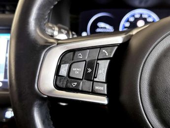 Jaguar XF 2.0d Chequered Flag Sportbrake 5dr Diesel Auto Euro 6 (s/s) (180