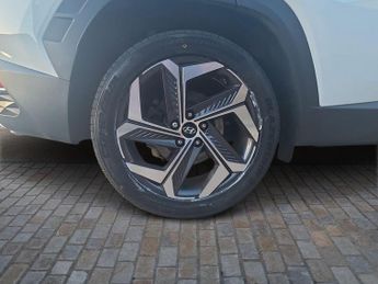Hyundai Tucson 1.6h T-GDi Hybrid Ultimate 5dr Automatic