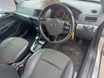 Vauxhall Astra 1.8i 16v Design 5dr