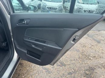 Vauxhall Astra 1.8i 16v Design 5dr