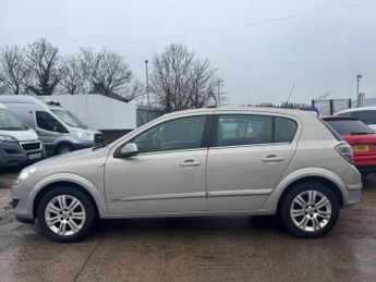 Vauxhall Astra 1.8i 16v Design 5dr