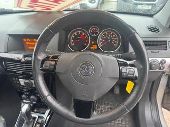 Vauxhall Astra 1.8i 16v Design 5dr