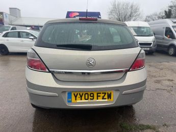 Vauxhall Astra 1.8i 16v Design 5dr
