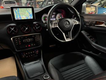 Mercedes-Benz A Class 2.0 A250 AMG Sport Hatchback 5dr Petrol 7G-DCT Euro 6 (s/s) (211