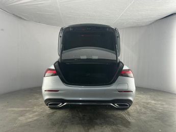 Mercedes-Benz E Class 2.0 E300de 13.5kWh AMG Line Edition G-Tronic+ Euro 6 (s/s) 4dr