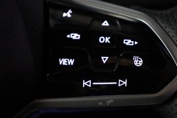 Volkswagen Golf 1.4 TSI 13kWh GTE DSG Euro 6 (s/s) 5dr