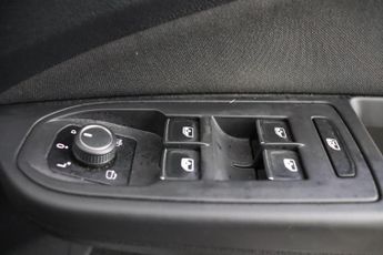 Volkswagen Golf 1.4 TSI 13kWh GTE DSG Euro 6 (s/s) 5dr